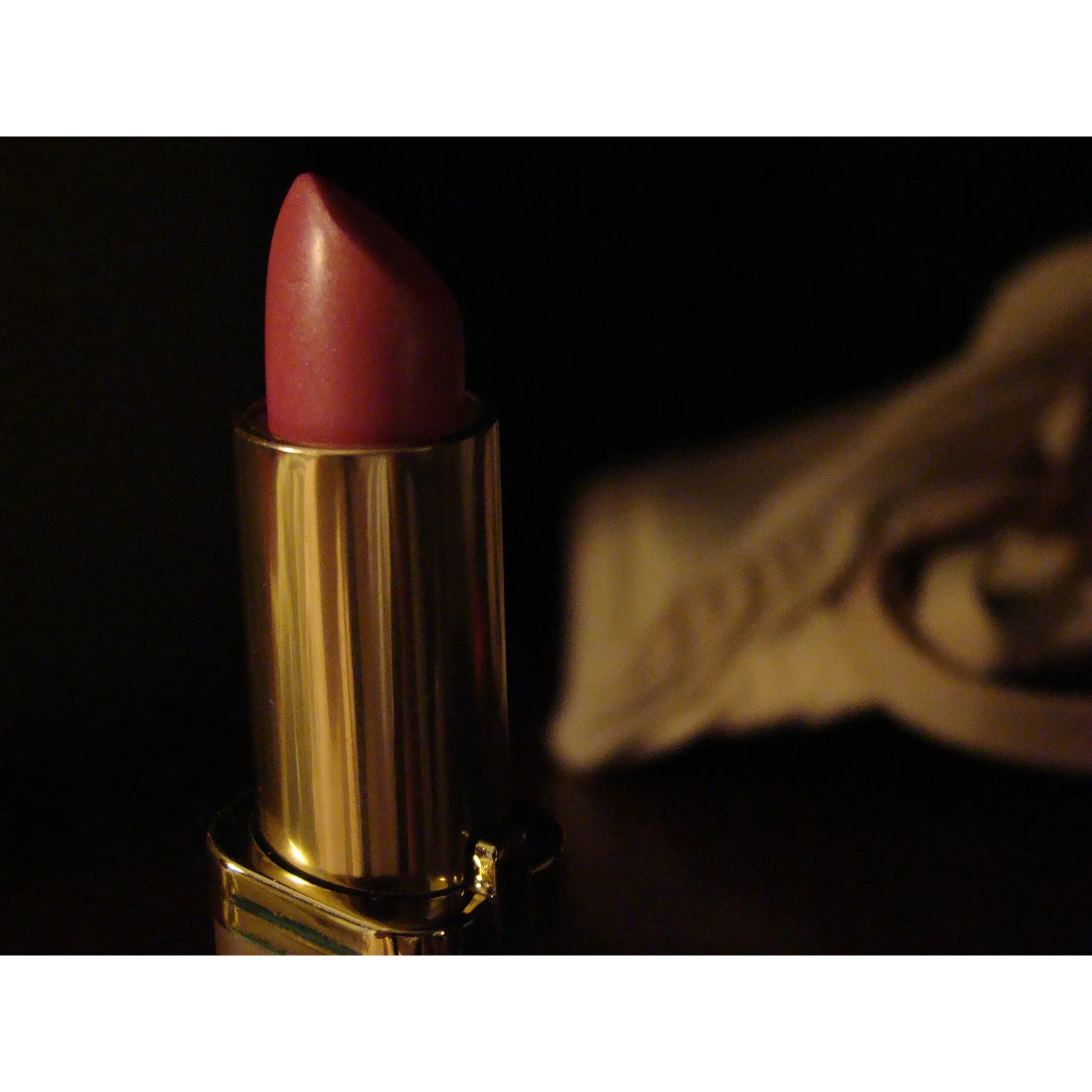 Помада Ruby Woo